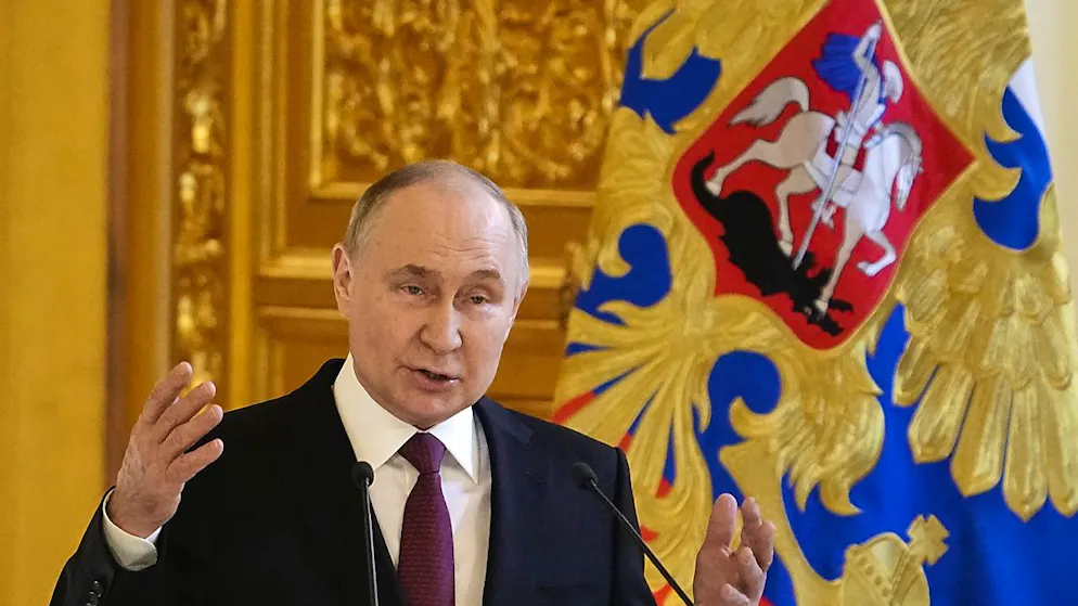 Pour Vladimir Poutine, «M. Poutine a toutefois souligné que l'Ukraine «n'a pas atteint la tâche principale (qu'elle) s'était fixée: arrêter l'offensive (russe) dans le Donbass».» (archives).