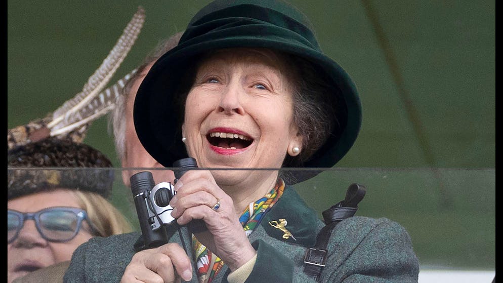 Royal Family. Due pugni, 50 anni fa, misero fine al tentativo di rapimento della principessa Anna