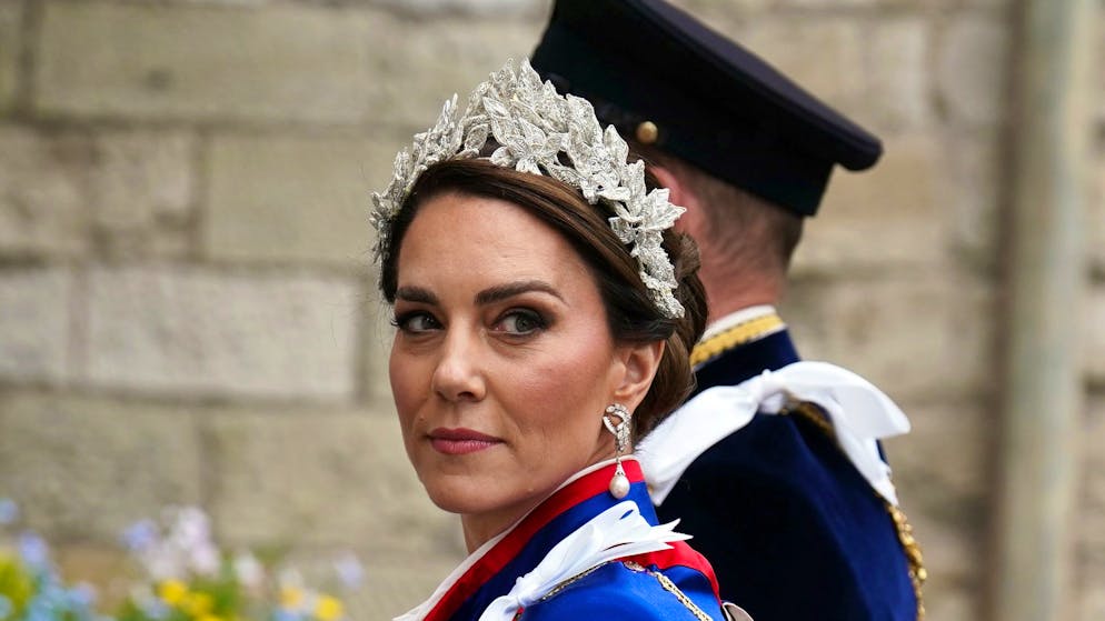 Schock für das Königshaus. Prinzessin Kate gibt Krebsdiagnose bekannt und bekommt Chemotherapie