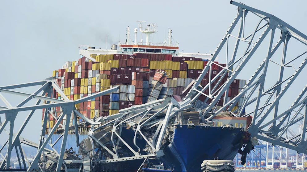 Le ricerche continuano. Nave contro il ponte a Baltimora, si indaga sulle cause dell'incidente