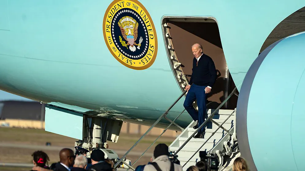 Certains accompagnateurs du président américain à bord d'Air Force one auraient tendance à garder des souvenirs de leur voyage, selon une enquête de Politico (Photo d'illustration(.