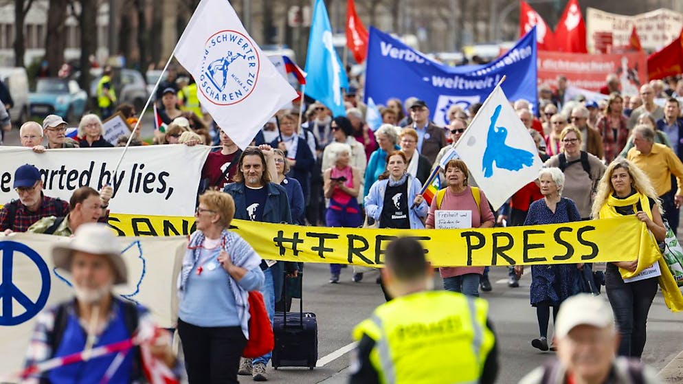 Selon la police, quelque 3500 personnes ont participé à la marche pour la paix organisée à Berlin.