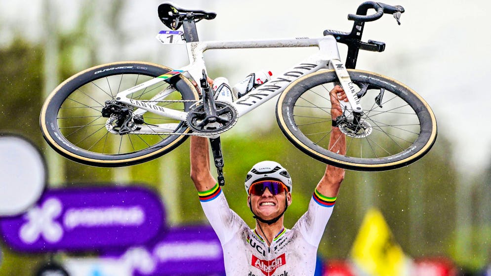 Tour des Flandres. En démonstration, Mathieu van der Poel triomphe
