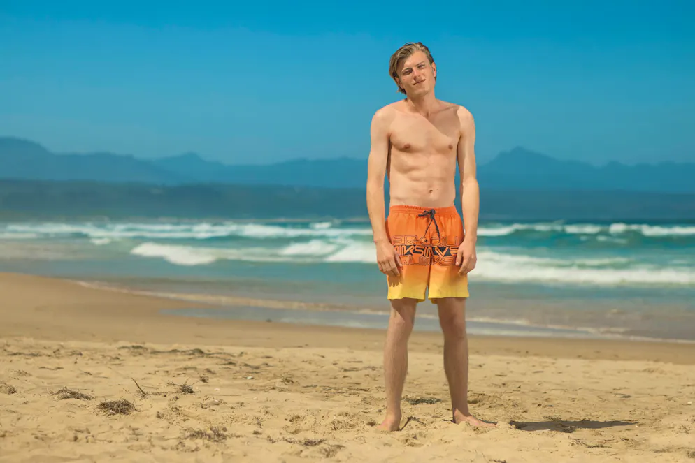«Bachelorette 2024»: Die Kandidaten. Samuel (21) aus Dübendorf (ZH): Samuel ist introvertiert und gegenüber Frauen zurückhaltend. Der Lagerist hat eine spezielle Art, ist aber ziemlich gelassen und hadert nicht mit dem Schicksal, wenn etwas anders läuft, als er sich das gewünscht hätte.