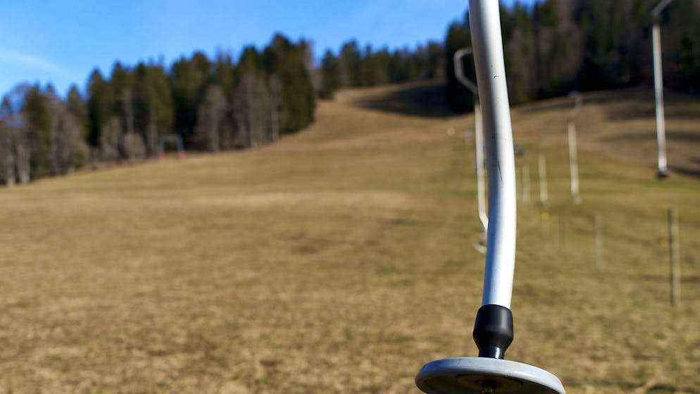 Kaum Schnee mehr: Skilifte in tieferen und mittleren Lagen sind in Bedrängnis. (Symbolbild)