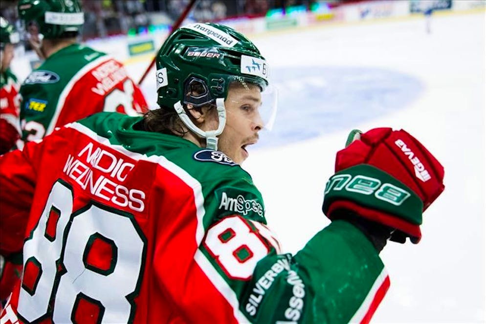 Sedici reti e 27 assist in questa stagione