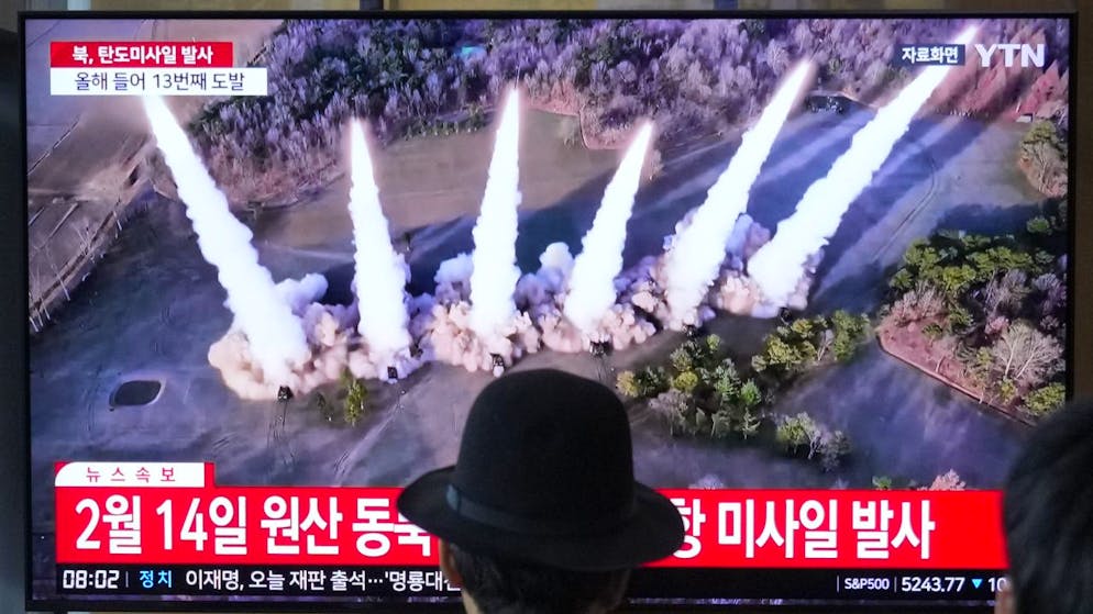 15 giorni fa il leader nordcoreano Kim Jong-un ha guidato esercitazioni che hanno coinvolto lanciarazzi multipli di grandi dimensioni nella regione occidentale del paese.