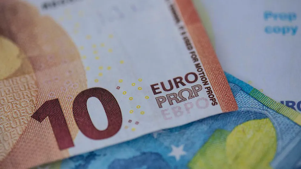 Die Inflation in der Eurozone hat sich im März weiter abgeschwächt. Während sich der Preisauftrieb bei Nahrungsmittel spürbar abschwächte gingen die Energiepreise zurück.(Symbolbild)