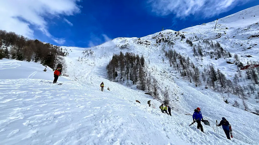 Lawinenunglück in Zermatt. Kanadierin und Schweizer sterben, weitere Person vermisst