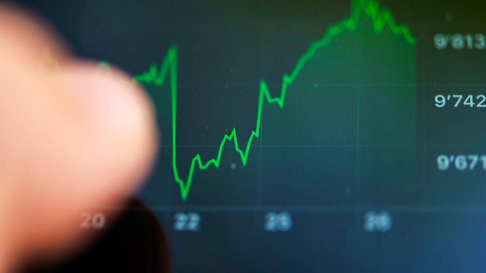 Die Smartphone-Bank N26 erweitert ihr Produktangebot: Das Berliner Start-up-Unternehmen bietet Kundinnen und Kunden in Deutschland künftig den Handel mit Aktien und ETFs an, wie das Fintech am Mittwoch in Berlin mitteilte. (Symbolbild)