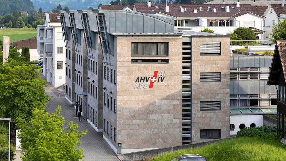 Das Gebäude der AHV in Schwyz. (Archivaufnahme)
