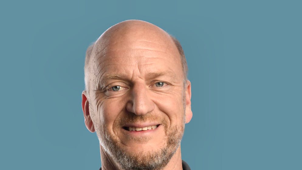 Marinko Jurendic und Heinz Moser wirken in Augsburg mit Erfolg - Gallery. Mit Heinz Moser, vorher beim Fussballverband und beim FC Zürich angestellt, unterstützt ein zweiter Schweizer beim Bundesligisten Augsburg für die Entwicklung der jungen Spieler