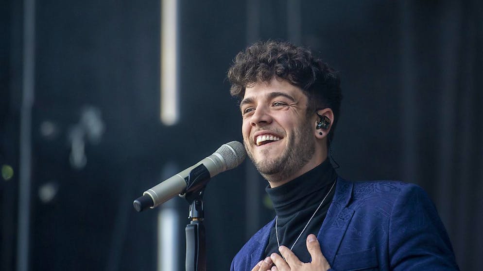 Der Schweizer Musiker Luca Hänni ist am Mittwoch wegen einer Bombenentschärfung evakuiert worden. (Archivbild)