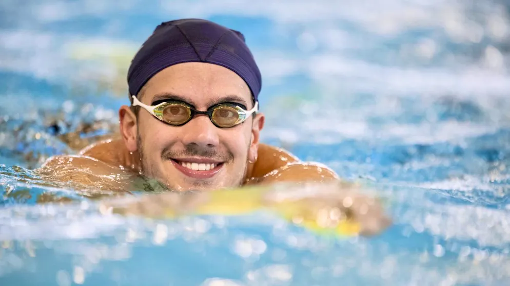 Noè Ponti a parfaitement lancé les championnats de Suisse de natation.