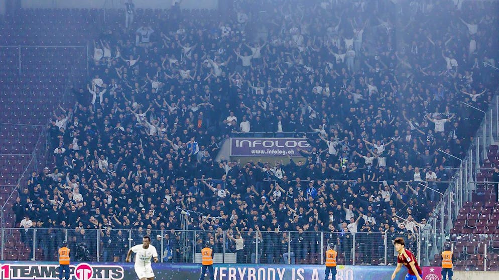 Fans des FC Zürich am Samstagabend in Genf.
