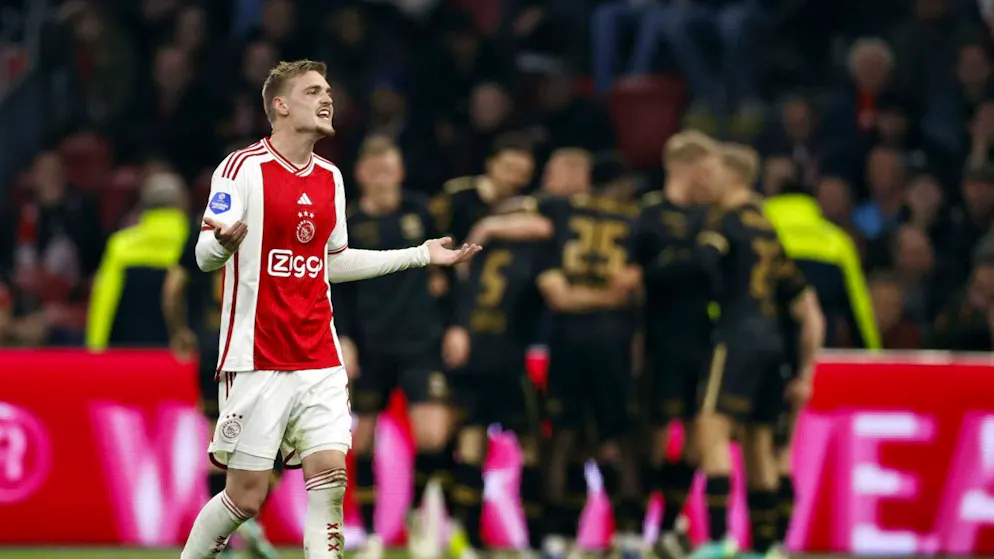 Ajax Amsterdams Kenneth Taylor musste Gegentor um Gegentor hinnehmen