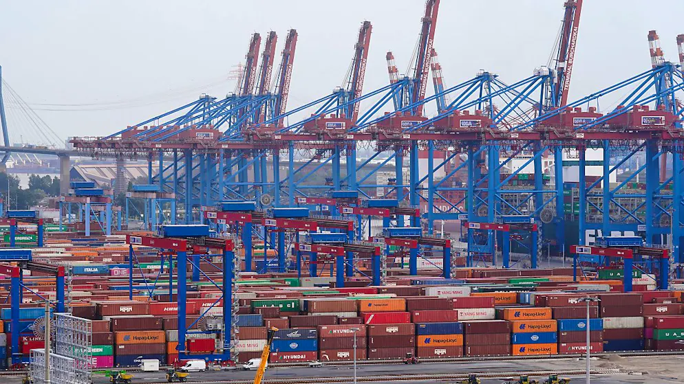 Der Exportmotor der deutschen Wirtschaft stotterte auch im Februar spürbar. (Symbolbild)