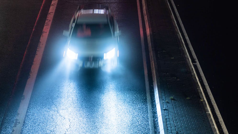 Ein Raser wurde in einer Nacht gleich viermal geblitzt. Unter anderem mit teils massiv übersetztem Tempo. 