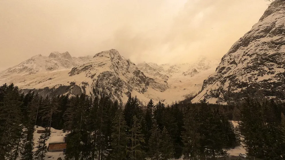 Quels risques?. La poussière saharienne s'invite dans nos cieux... et nos narines!
