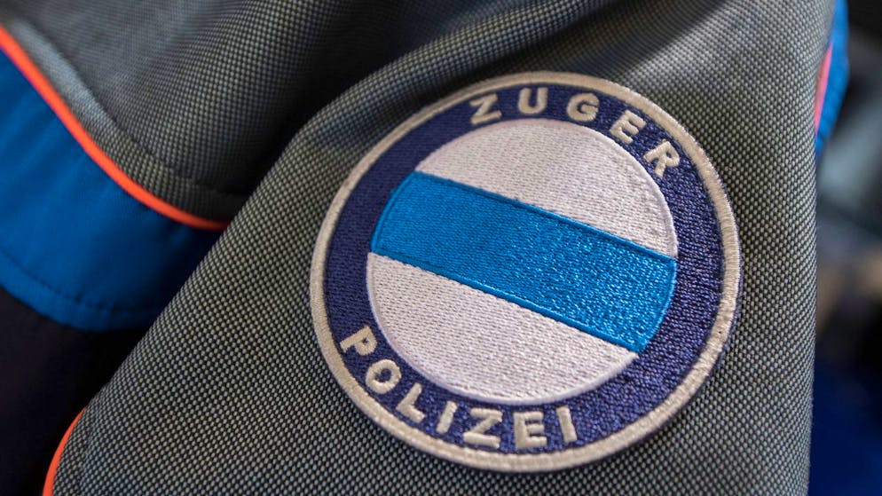 Der junge Töfffahrer zeigte sich gegenüber der Zuger Polizei geständig. (Symbolbild)