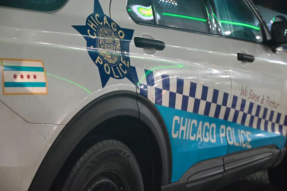 Fünf Polizeibeamte der Chicago Police haben einen jungen schwarzen Mann mit 96 Schüssen getötet.
