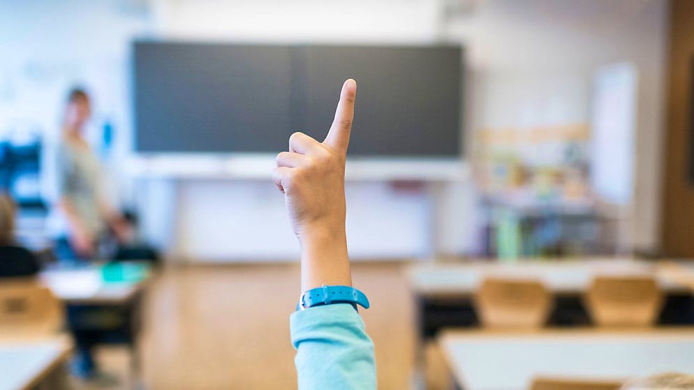 Das Stadtzürcher Parlament debattierte am Mittwoch über einen späteren Schulbeginn in der Sekundarschule. Gleich zwei Initiativen gingen zum Thema ein. (Symbolbild)