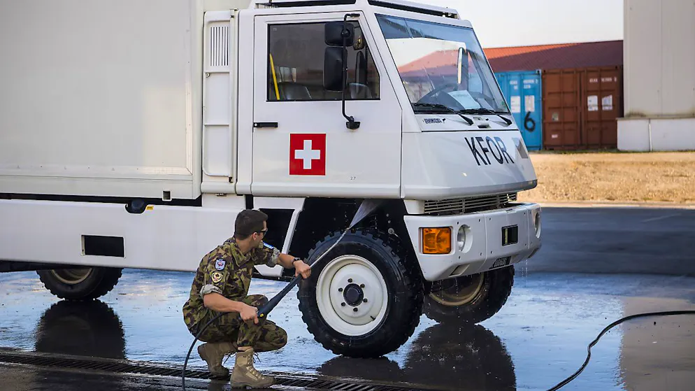 Die Schweiz übernimmt die Führung der Kfor-Transportkompanie im Kosovo. (Archivbild)