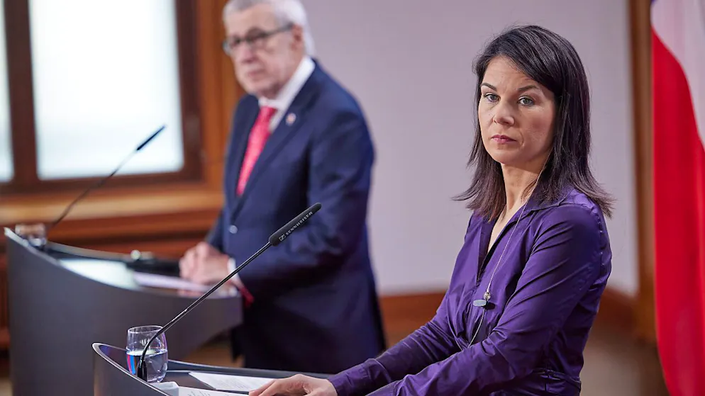 Außenministerin Annalena Baerbock trifft den chilenischen Außenminister Alberto van Klaveren im Auswärtigen Amt in Berlin. Foto: Joerg Carstensen/dpa