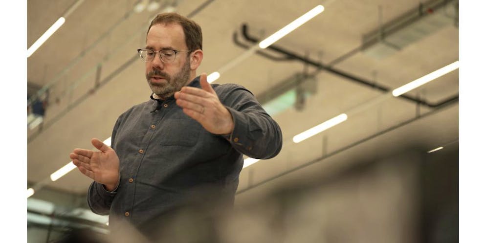 Christian Ochsenbein ist Leiter des Swiss Battery Technology Center in Biel. 