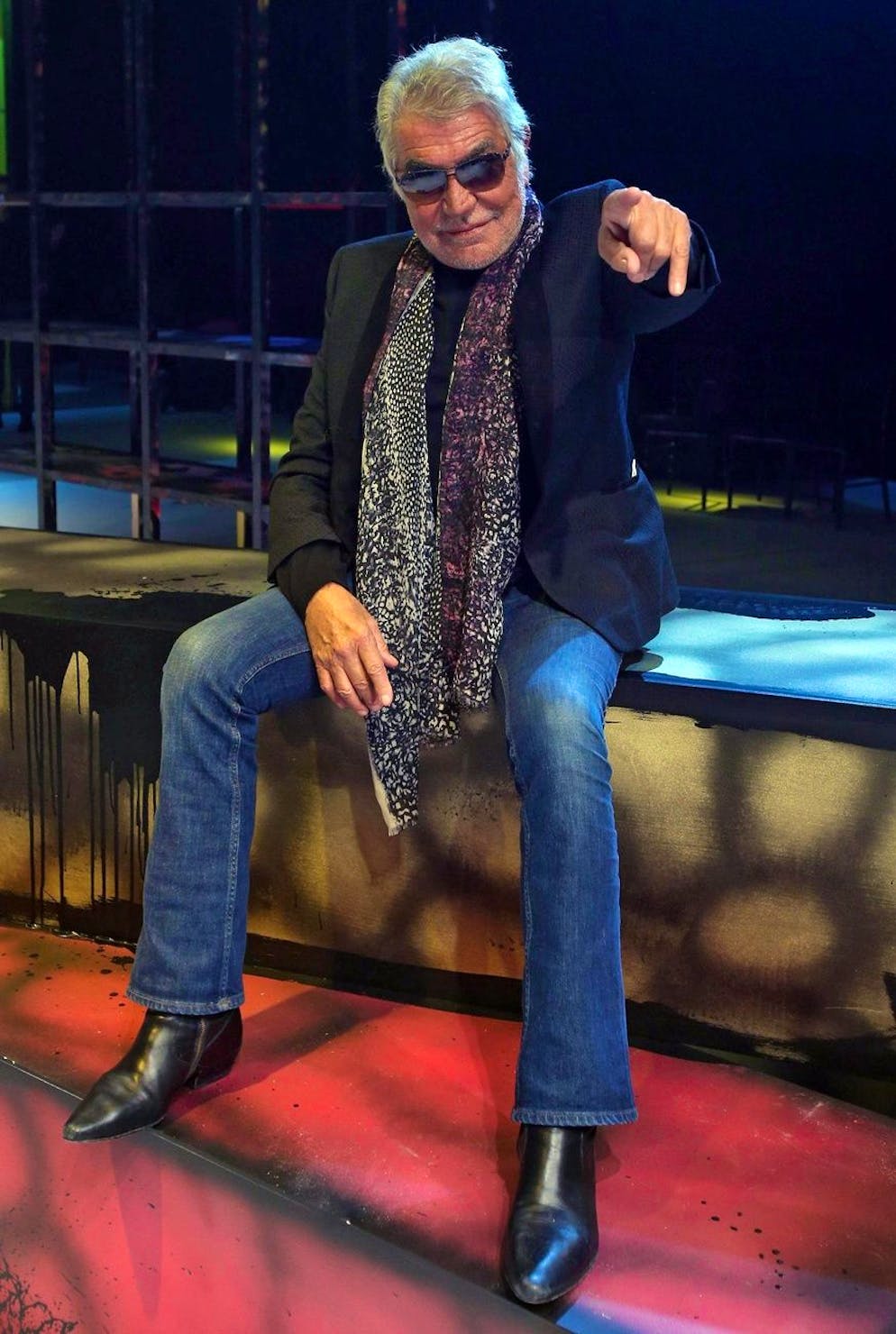 Lutto nella moda: è morto lo stilista italiano Roberto Cavalli. Il «re dell’animalier» era malato da molto tempo e negli ultimi giorni le sue condizioni di salute sono peggiorate drasticamente.