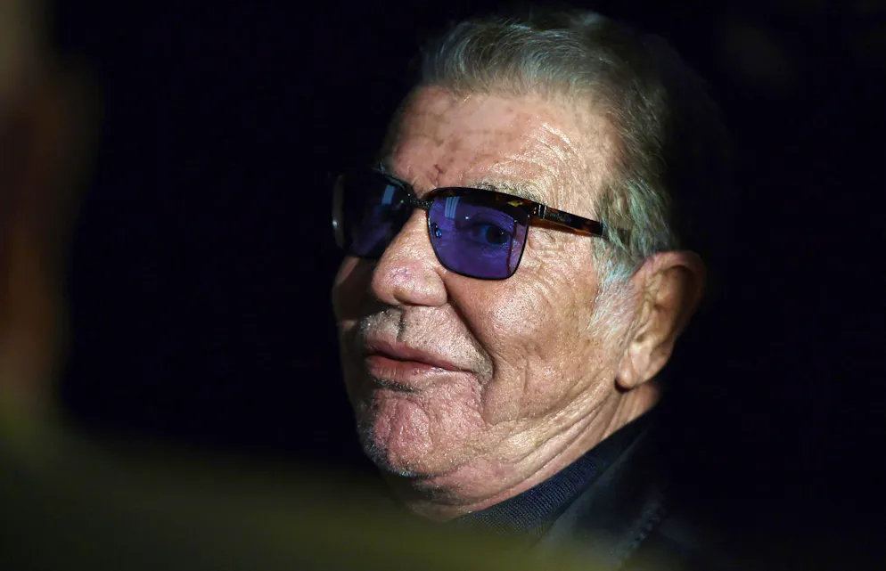 Italienischer Modedesigner Roberto Cavalli gestorben - Gallery. Roberto Cavalli ist tot. Der Modedesigner starb mit 83 Jahren.