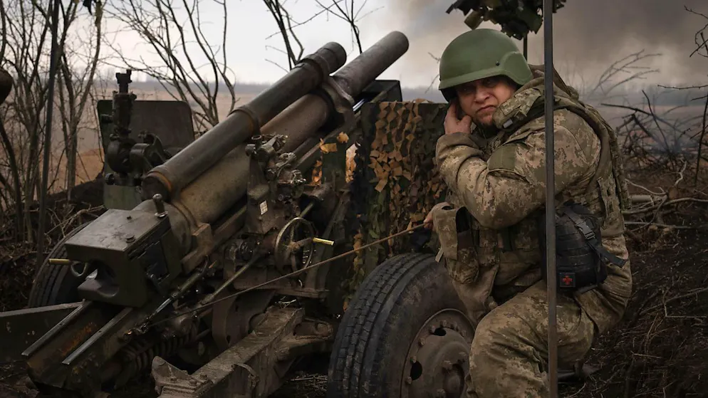 ARCHIV - Ukrainische Soldaten erhalten eine Pause vom Frontalltag (Archivbild). Foto: Efrem Lukatsky/AP/dpa