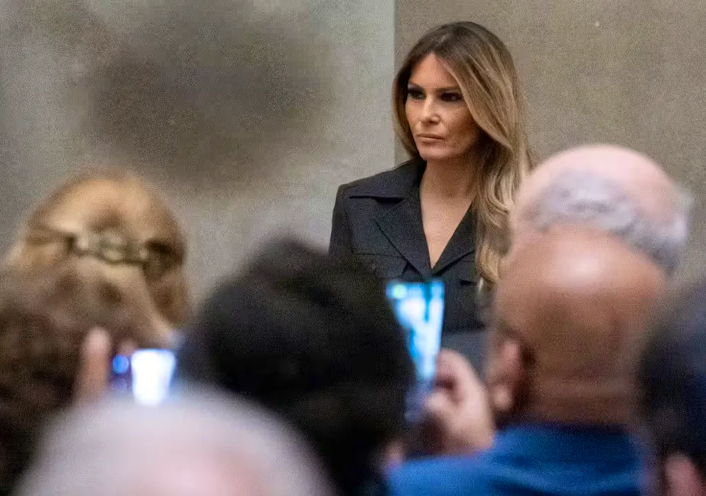 L'ancienne mannequin, distante et énigmatique, a jusqu'ici été complètement absente de la campagne du républicain Donald Trump.
