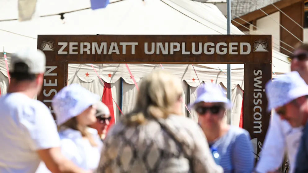 Zermatt, Unplugged. Noch für einen Tag steht der Walliser Ferienort ganz im Zeichen vom Festival Unplugged. 