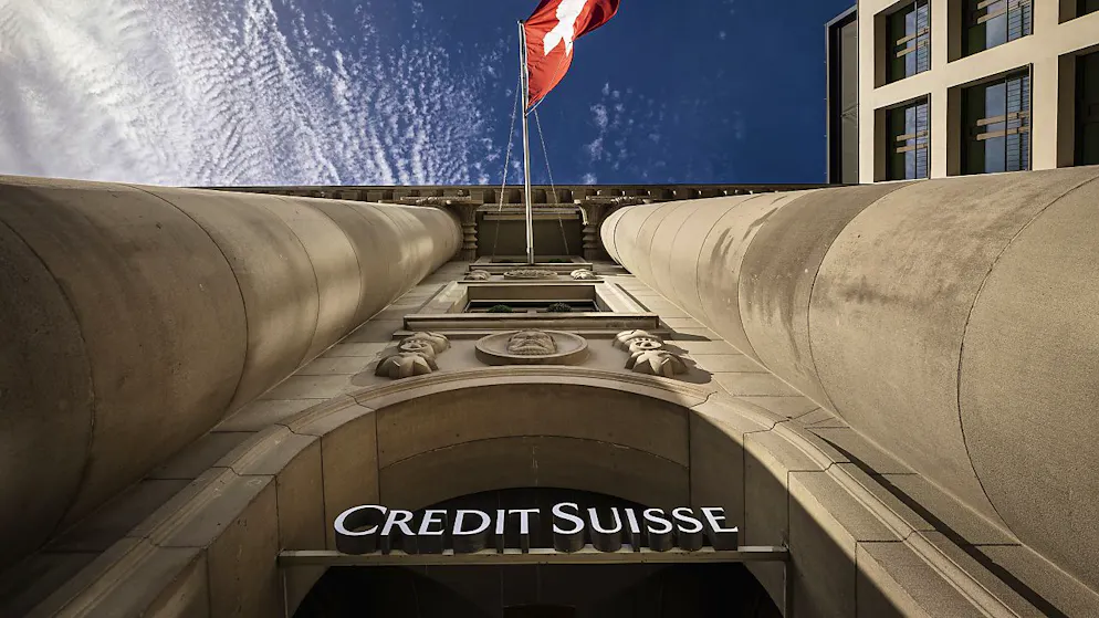 Bei der Credit Suisse stehen fünf Entlassungswellen an. (Archivbild)