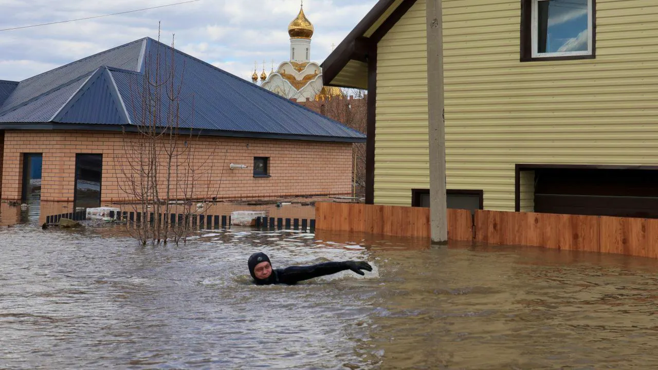 Kasachstan. Lage im russischen Hochwassergebiet verschlimmert sich weiter