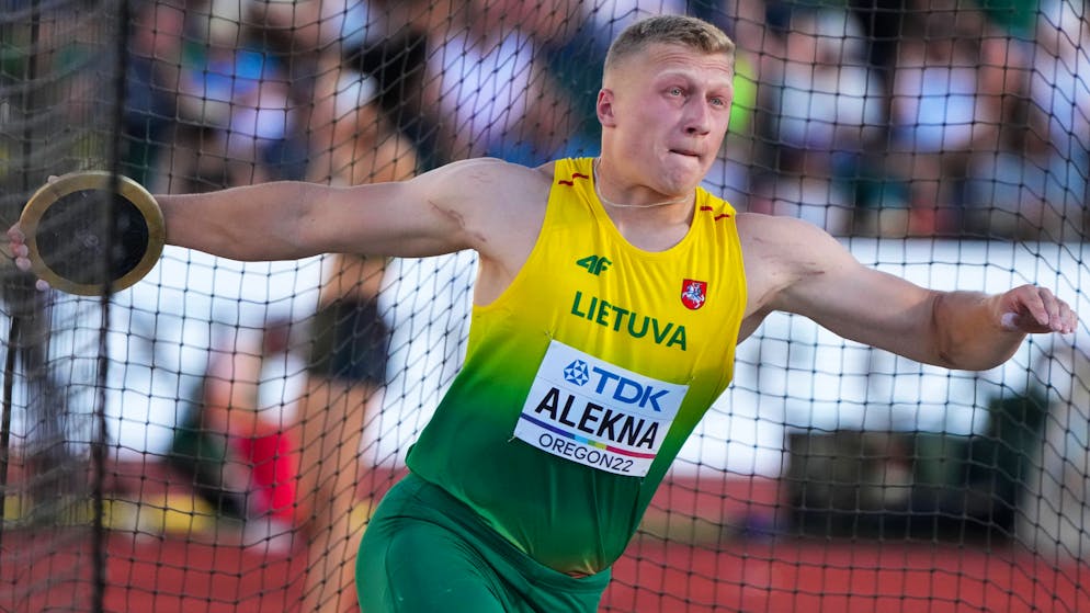 Mykolas Alekna a battu le plus vieux record du monde masculin dimanche à Ramona en Oklahoma.