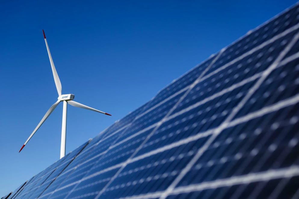 La vaste réforme, adoptée par le Parlement en septembre dernier, sert à mettre en œuvre la Stratégie énergétique 2050 de la Confédération qui vise la neutralité climatique d'ici là. (image d'illustration)