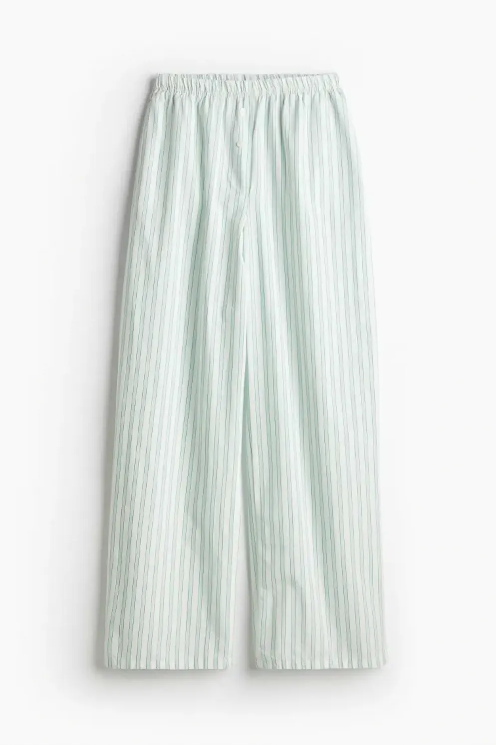 Pyjamahosen trägt man jetzt auch auf der Strasse. Pyjamahose aus Twill von H&M für rund 30 Franken.