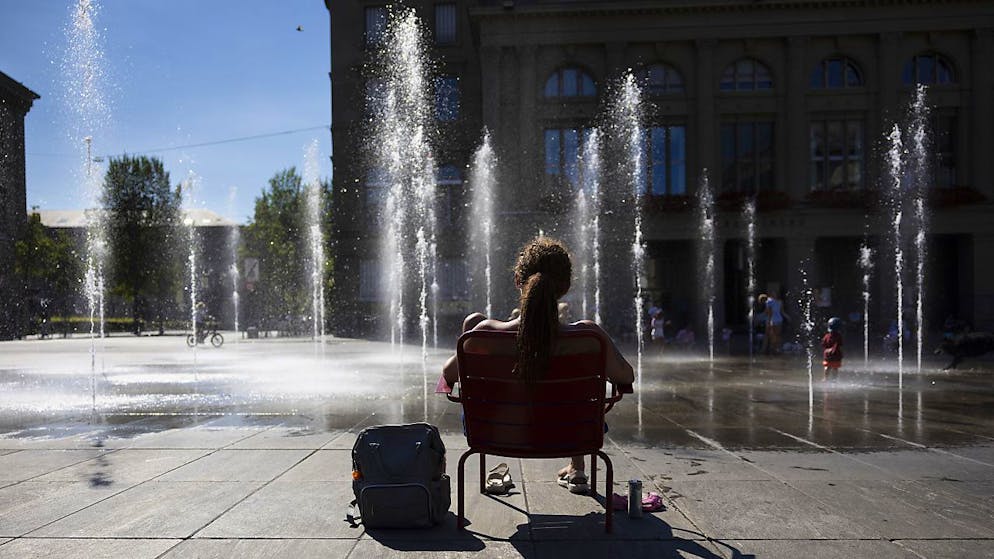 Der Bund soll der Stadt Bern den Bundesplatz nicht abkaufen. Der Nationalrat hat eine Motion mit der entsprechenden Forderung abgelehnt. (Archivbild)