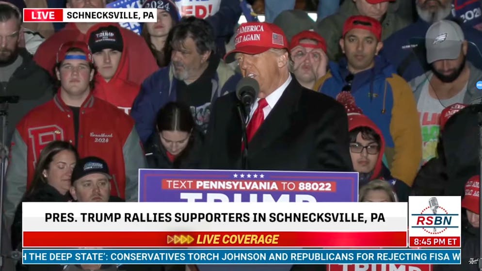 Late Night USA. Jimmy Kimmel sul processo contro Trump: «Stare seduto da solo lo farà impazzire»