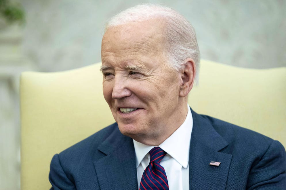 Avec 619'976 dollars en 2023, les revenus des Biden sont en hausse par rapport aux années précédentes: près de 580'000 dollars en 2022 et environ 610'000 en 2021.