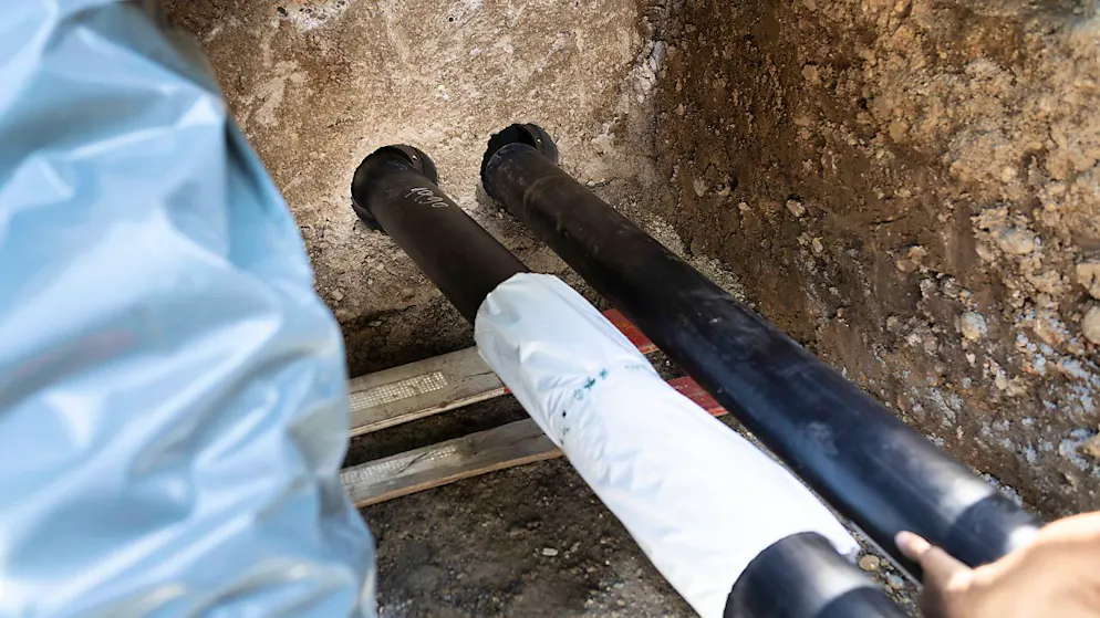 Die Stadt Zürich setzt auf Fernwärme, um Klimaziele zu erreichen. Am Mittwoch gab sie bekannt, dass die Gasnetze in Altstetten-Nord und Tiefenbrunnen durch Fernwärme abgelöst werden. (Archivbild).