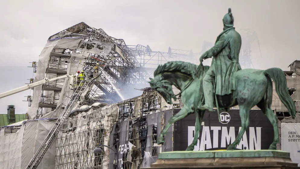 Das Feuer wütete besonders schlimm im Teil des Gebäudes, das restauriert wird.