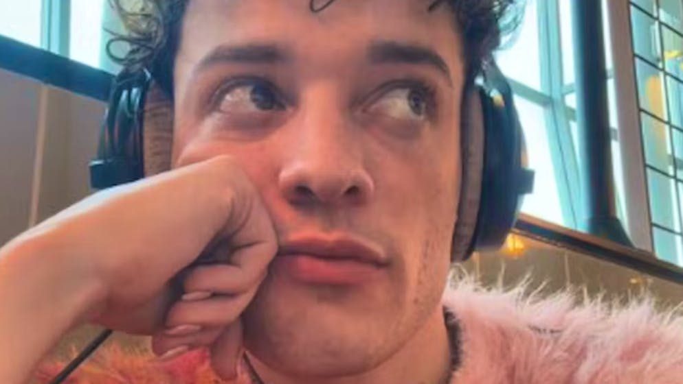 «Es geht mir nicht allzu gut». Hasskommentare machen ESC-Hoffnung Nemo traurig