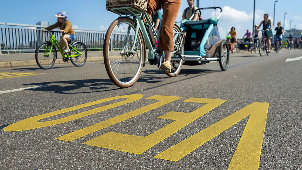 Basel erhält eine spezielle Velofachstelle. (Symbolbild)
