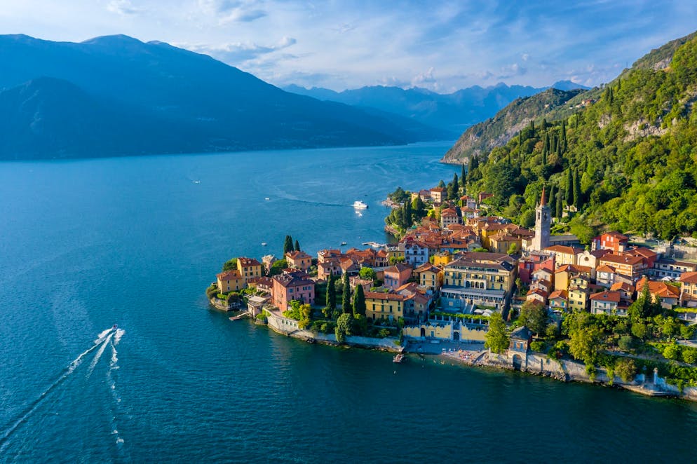 Pour visiter le lac de Côme sur une journée, les touristes pourraient avoir à payer une taxe