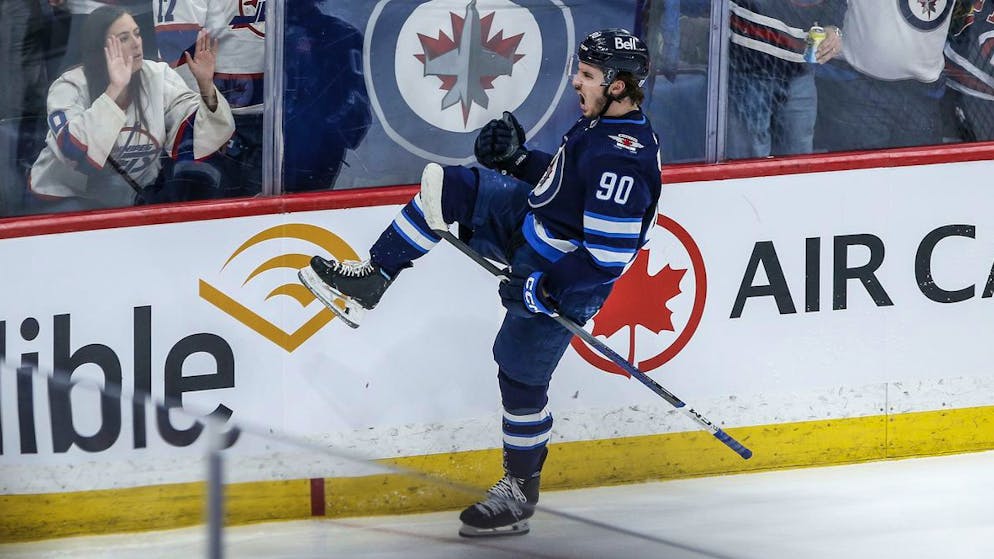 NHL. Belle soirée pour Niederreiter, folle soirée pour Fiala