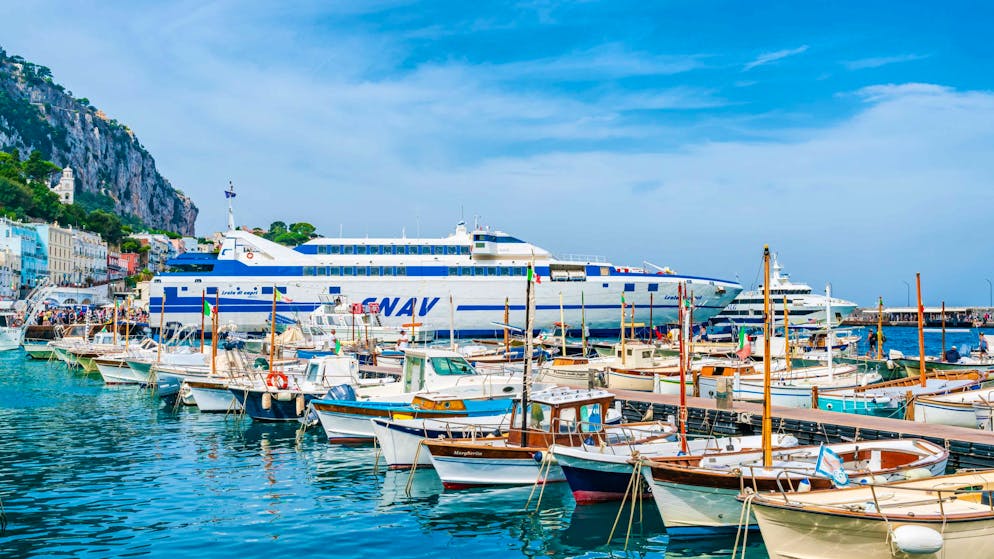 Up to 50,000 visitors a day. Italian vacation island curbs flood of tourists with strict rules