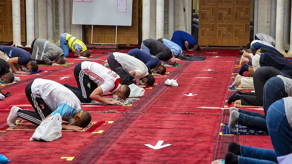 Gemäss dem Bundesamt für Statistik bekennen sich in der Schweiz 400'000 Personen zum Islam (Archivbild).